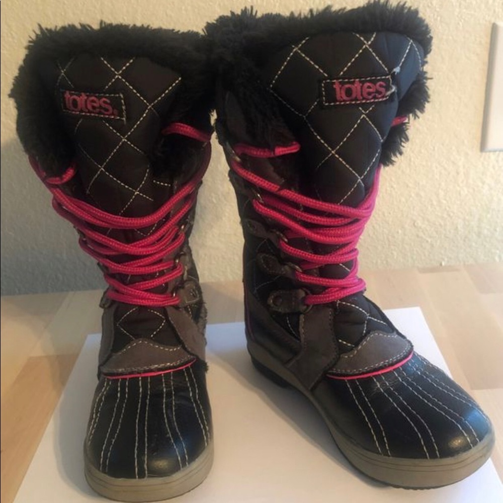 Totes Girls rain boots /snow boots size 12
